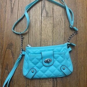 Claire’s Stylish Blue Quilted Women's Sm Adjustable Strap Crossbody Travel Bag